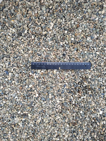 Kamenclub.ru: Галька речная окат (серая) фр.5-10 мм купить  в Сургуте галька речная серая, серый, темно-серый, светло-серый, коричневый речная окатанная галька декоративная ландшатфная 5000 руб/т   фото КАМЕНЬ КЛУБ