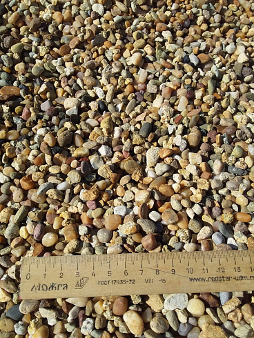 Kamenclub.ru: Галька окат (серо-желтая) фр.5-10 мм. купить  в Сургуте галька речная рыжий, желтый, рыжий, серо-желтый речная окатанная галька декоративная 5000 руб/т   фото КАМЕНЬ КЛУБ