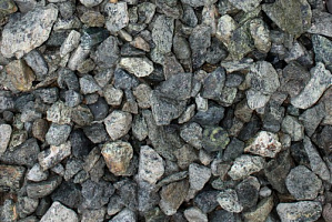 Kamenclub.ru: Щебень крошка зеленый (змеевик) фр. 20-40 мм.  купить в Сургуте мрамор зеленый, салатовый ландшафтная мраморная крошка 8500 руб/т   фото КАМЕНЬ КЛУБ