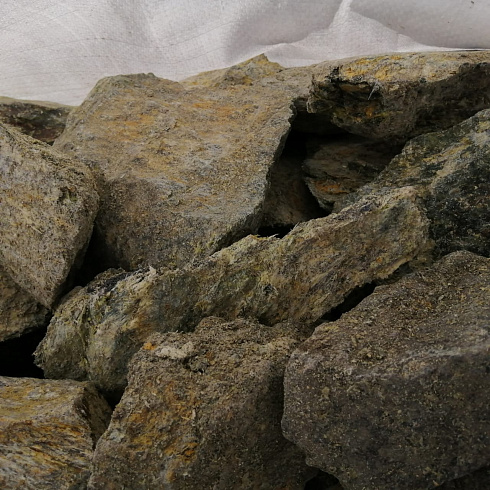 фото Змеевик салатовый  (фр. 70-100 мм)  купить в Сургуте в интернет-портале КАМЕНЬ КЛУБ