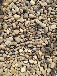 Kamenclub.ru: Галька речная окат рыжая фр. 20-40 мм. купить  в Сургуте галька речная окатанная рыжая желтая серая округлая речная галька 5000 руб/т   фото КАМЕНЬ КЛУБ