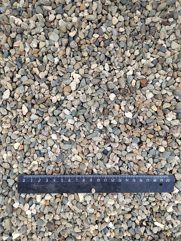 Kamenclub.ru: Галька речная окат (серая) фр.5-10 мм купить  в Сургуте галька речная серая, серый, темно-серый, светло-серый, коричневый речная окатанная галька декоративная ландшатфная 5000 руб/т   фото КАМЕНЬ КЛУБ