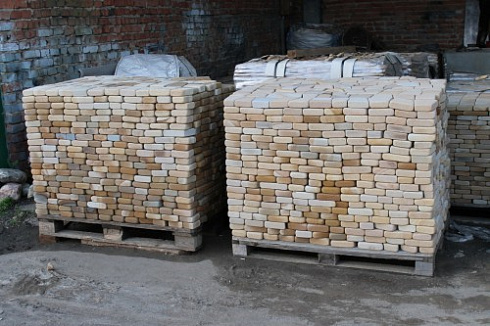 Kamenclub.ru: Песчаник брусчатка (Готика) art PSG-L-01  купить в Сургуте    2300 руб/кв.м   фото КАМЕНЬ КЛУБ