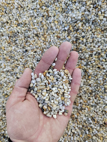 фото Галька крымская жемчужная фр. 3-5 мм. купить в Сургуте  в интернет-портале КАМЕНЬ КЛУБ