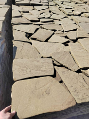 Kamenclub.ru: Песчаник пластушка серо-зеленый (3,0 см)  купить в Сургуте песчаник серо-зеленый, серый, зеленый песчаник пластушка колотый рваный ландшафтный 10200 руб/м3   фото КАМЕНЬ КЛУБ