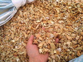 Kamenclub.ru: Щебень крошка желтый (ЗЛАТОЛИТ) фр. 20-40 мм.  купить в Сургуте златолит бежевый, золотистый, желтый декоративная каменная крошка 10800 руб/т   фото КАМЕНЬ КЛУБ