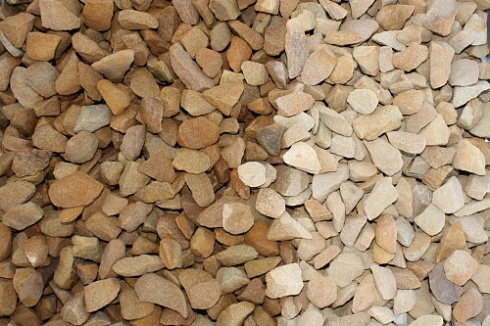 Kamenclub.ru: Щебень крошка желтый (песчаник) фр. 20-40 мм.  купить в Сургуте песчаник бежевый рыжий каменная крошка песчаника 9500 руб/т   фото КАМЕНЬ КЛУБ