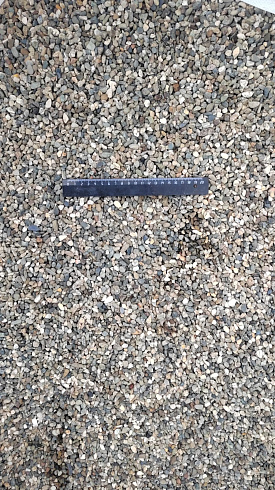 Kamenclub.ru: Галька речная окат (серая) фр.5-10 мм купить  в Сургуте галька речная серая, серый, темно-серый, светло-серый, коричневый речная окатанная галька декоративная ландшатфная 5000 руб/т   фото КАМЕНЬ КЛУБ