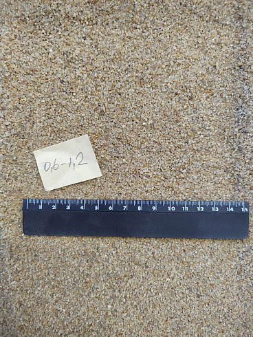 Кварцевый песок для площадок фр. 0,6-1,2 мм.  купить в Сургуте фото Камень Клуб